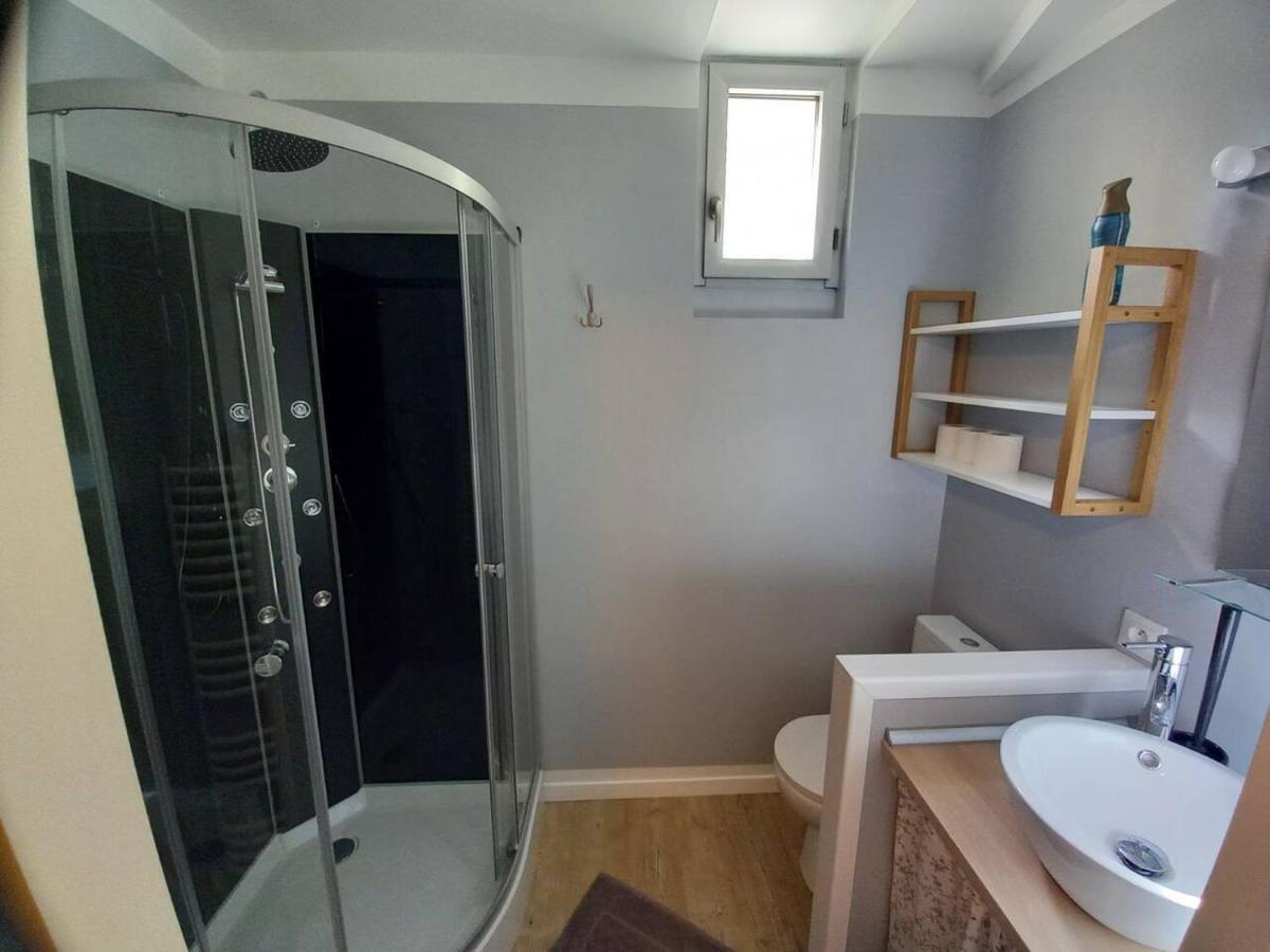 La Grelauderie 1 Daire Saintes Dış mekan fotoğraf